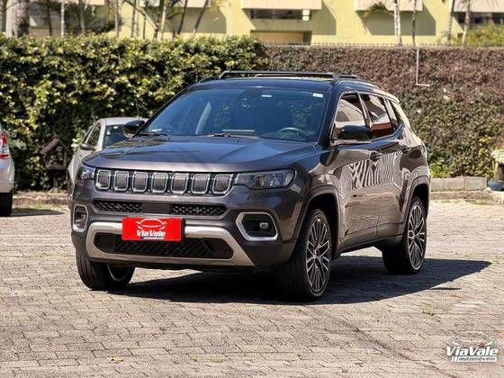 JEEP COMPASS 2.0 TD350 TURBO DIESEL LIMITED AT9 JEEP COMPASS 2.0 TD350 TURBO DIESEL LIMITED AT9
